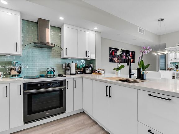 4th image of 9066 SW 73rd Ct APT 1208