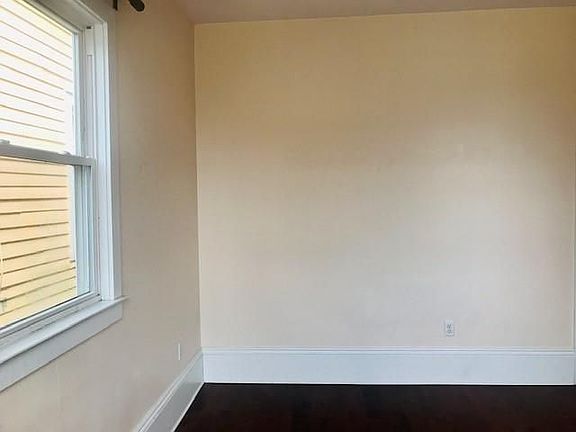 5th image of 2349 Annunciation St