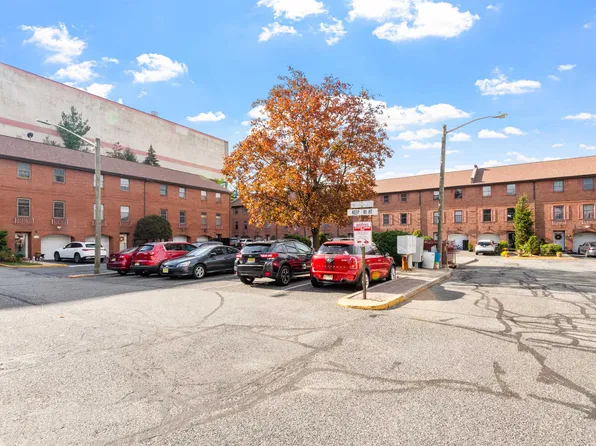 3651 Meadow Lane image 30 of 31