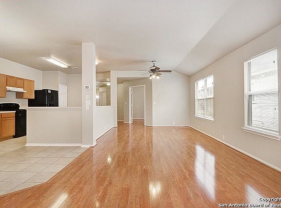 5th image of 6518 Chasethorn Dr