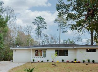 85 Woodlawn St, Vidor, TX 77662
