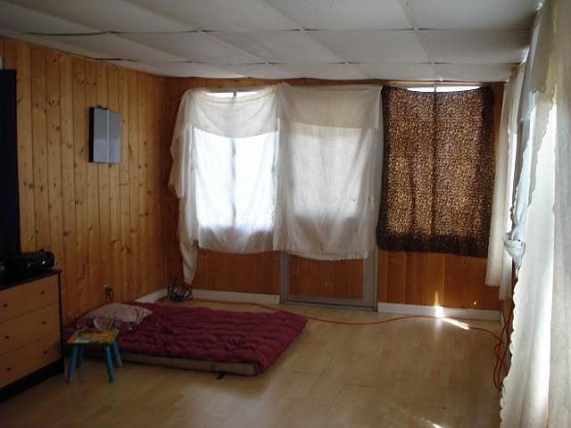 2nd image of 5940 Dwight St