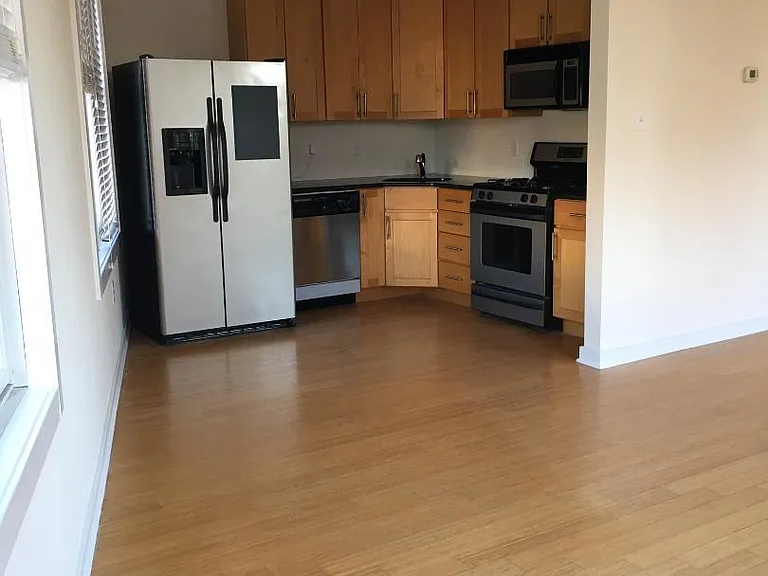 2146 E Susquehanna Ave #2 — Photo 24