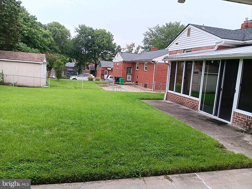 2nd image of 1406 Nicholson St