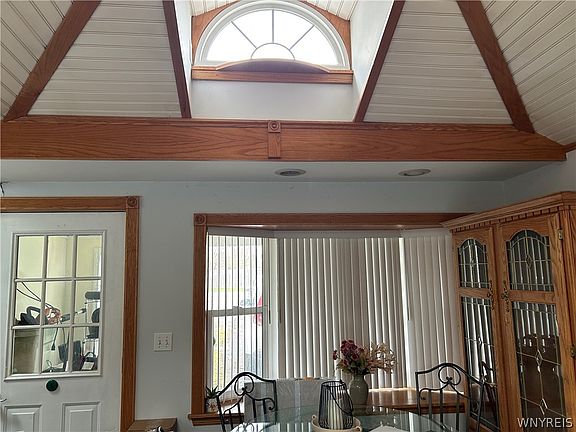 3rd image of 535 Ayer Rd