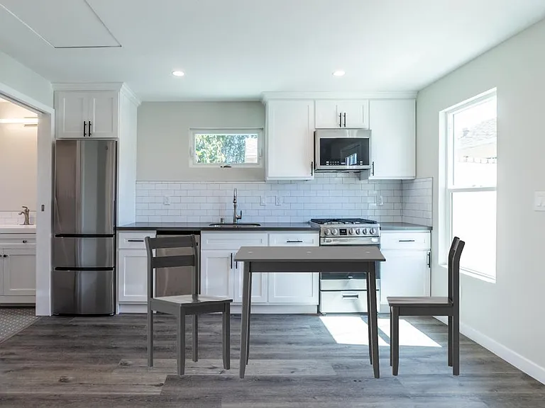 8423 Barnsley Ave #ADU — Photo 1