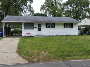 1730 Crowder Dr, Florissant, MO 63031