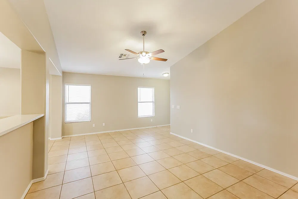 3 bed, 2.0 bath, 1183 sqft, $1,885 — Photo 3