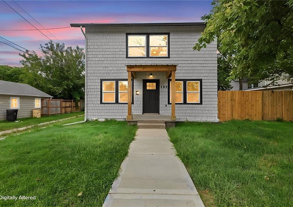 1st image of 106 W Neosho St
