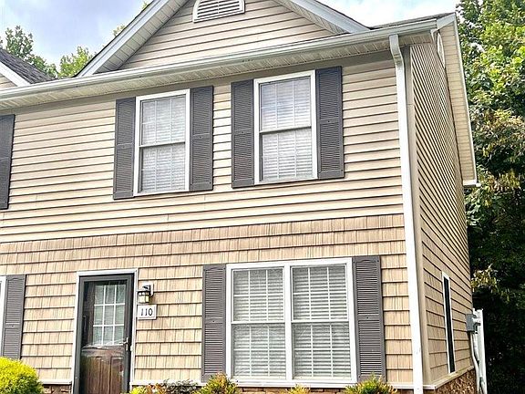 2nd image of 110 Old Tavern Cir
