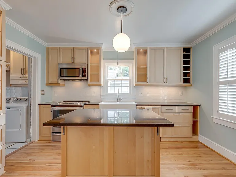 115 Cureton St — Photo 16