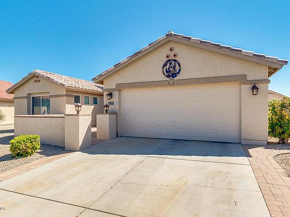3rd image of 100 S Bolera Ct