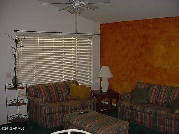 3rd image of 5556 E Glade Ave