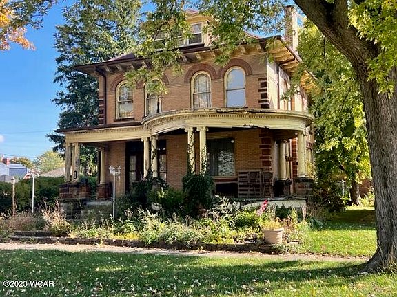 2nd image of 316 N Main St