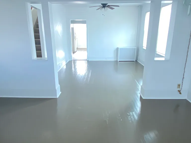 401 E Grove St #1 — Photo 5