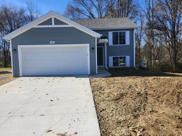 919 Forest St, Marshall, MI 49068