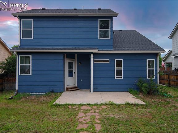 5th image of 8335 Saint Helena Dr