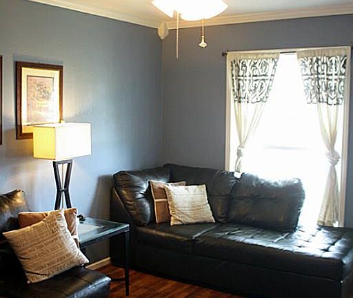 3rd image of 2801 Pine St