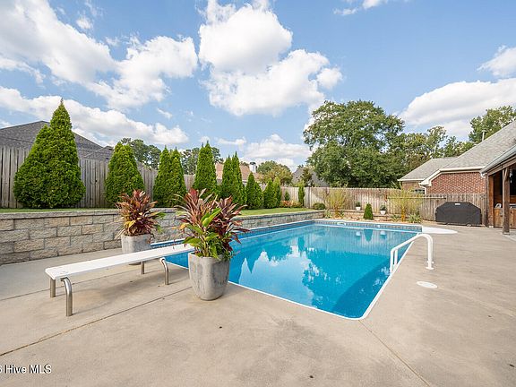 2nd image of 213 Mineral Court