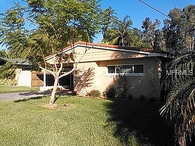 1st image of 526 Suwanee Cir