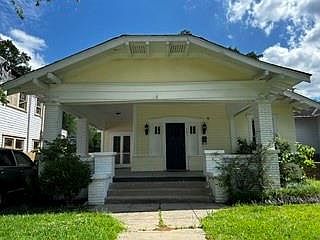4th image of 741 Wilkinson St
