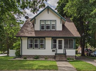 447 E School St, Owatonna, MN 55060