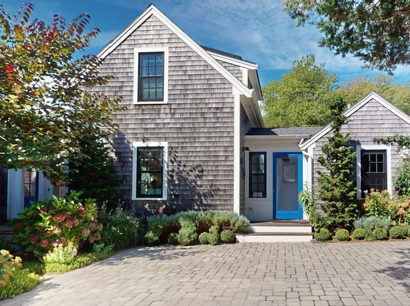 34 Pearl Street #A-2, Provincetown, MA 02657