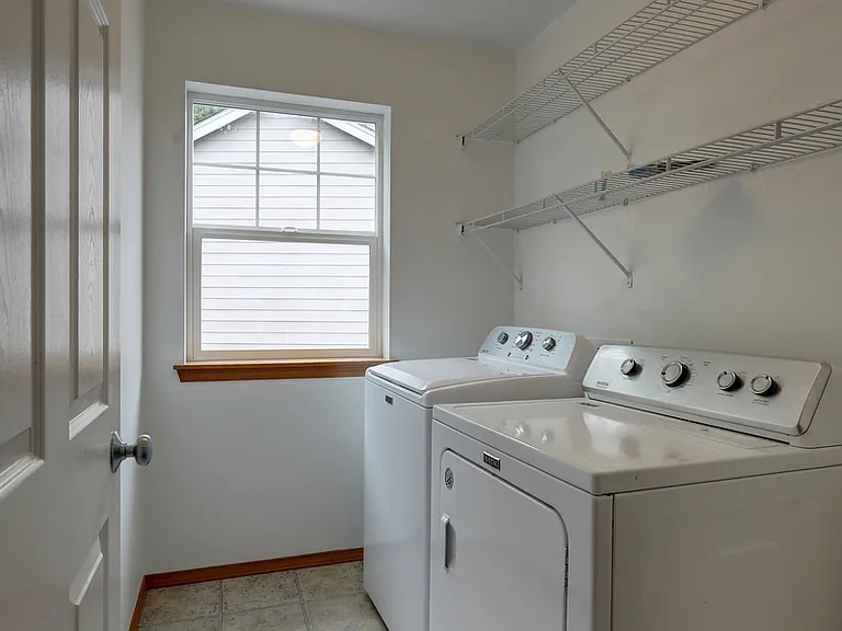 5118 Evan Ct SE — Photo 14