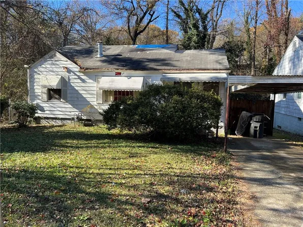 2981 Palm Dr, East Pt, GA 30344