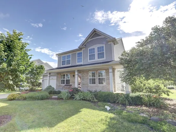 405 Middlebury Dr, Lake Villa, IL 60046