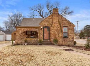 401 E 14th Ave, Hutchinson, KS 67501