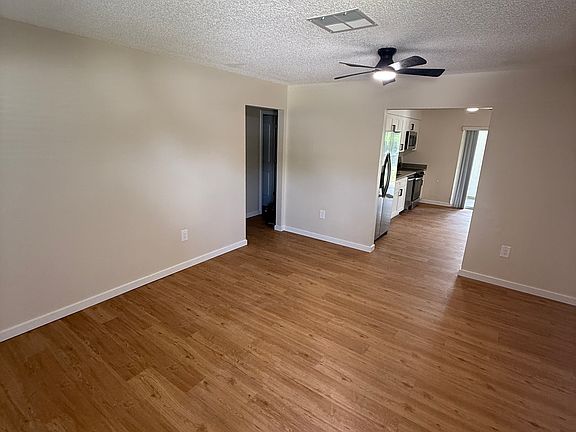3rd image of 6909 Brentford Rd #2
