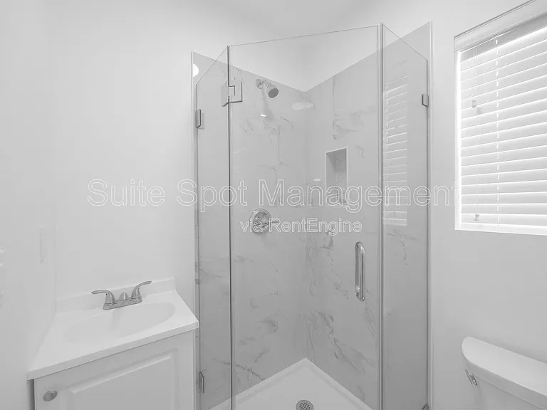 308 N Catalina Ave #6 — Photo 22