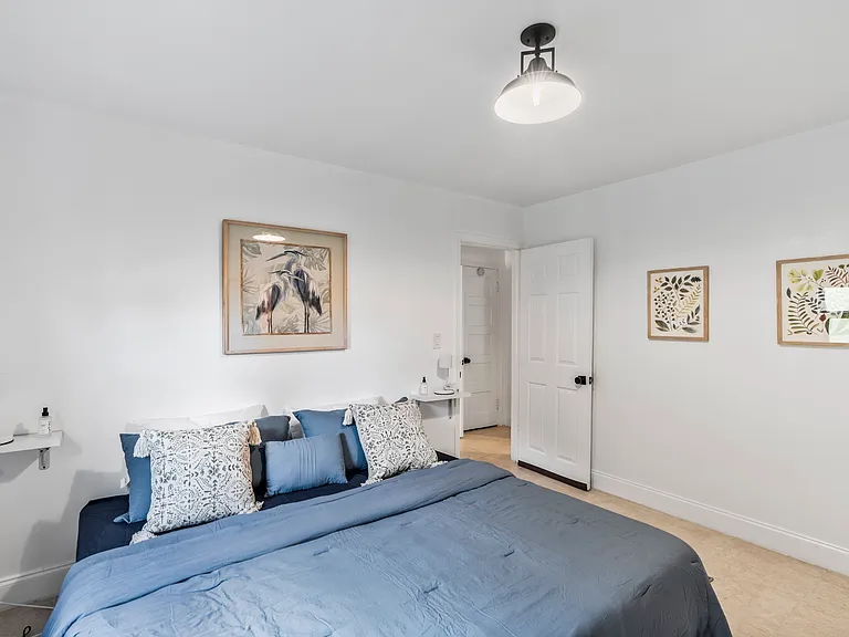 1270 NE 110th Ter #1 — Photo 16