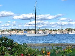 103 America St, Newport, RI 02840