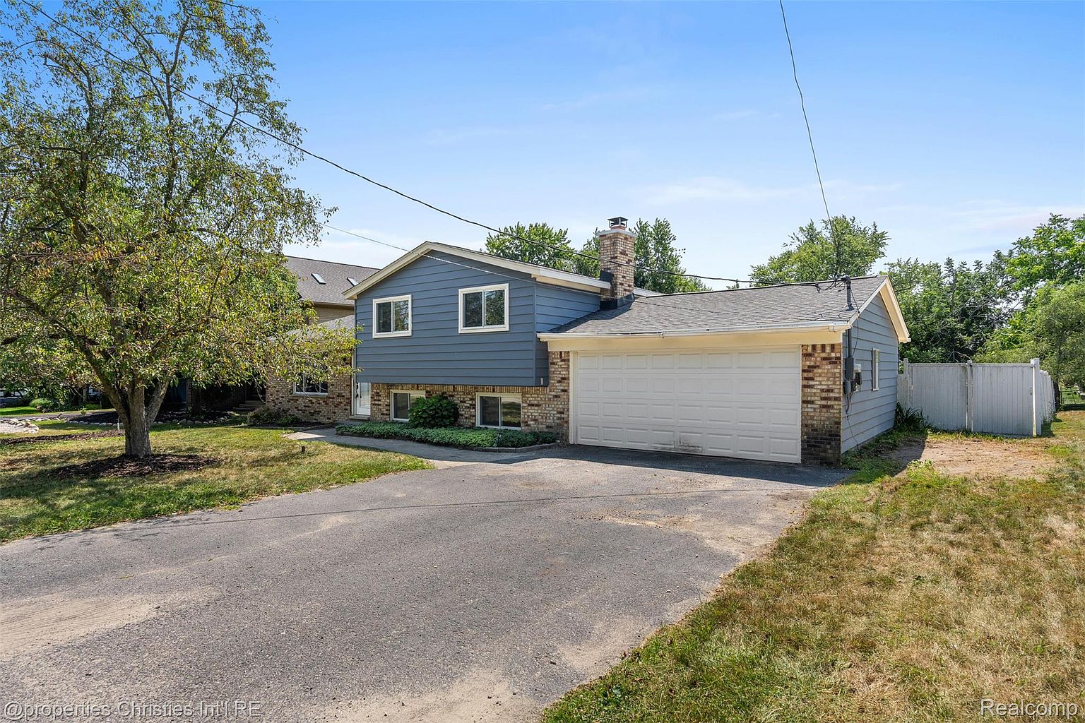 4881 Greer Rd, photo 2