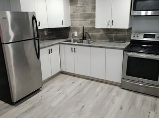 77 Rolling Acres Dr, Welland, ON L3C3N6