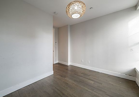 4th image of 1283 Nostrand Ave #2F