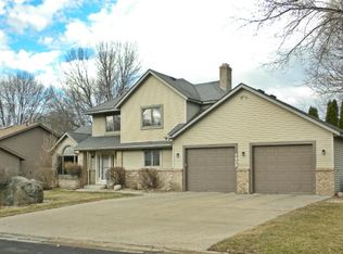 7909 Bowman Ave, Inver Grove Heights, MN 55076