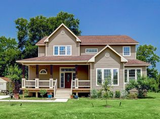 106 Mouton Cir, Crosby, TX 77532