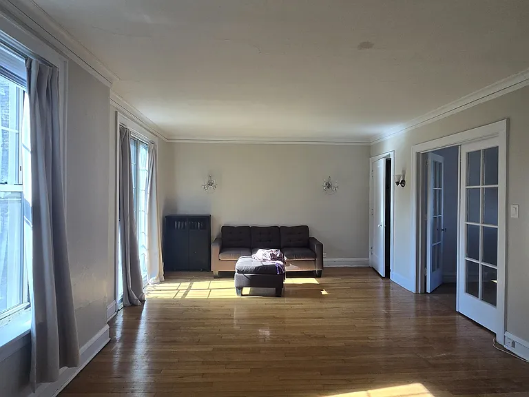 909 Elmwood Ave #O3 — Photo 1