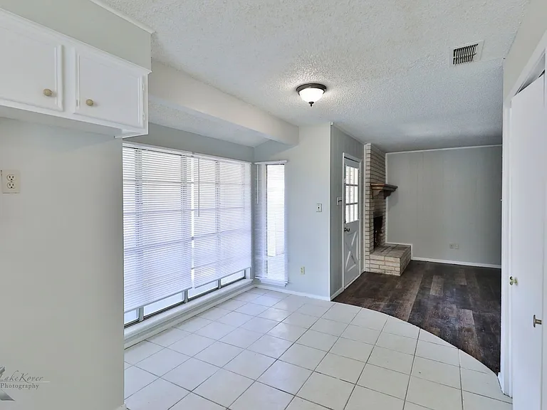 419 Somerset Pl — Photo 13
