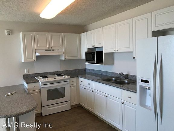 2nd image of 801 South St APT 2811