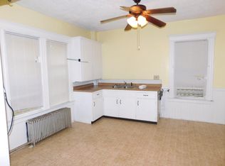 44 Franklin St, Enfield, CT 06082