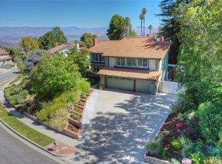 2333 E Otono Cir, Thousand Oaks, CA 91362