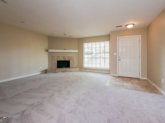 3rd image of 8202 Winewood Ct