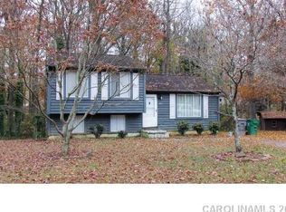 5711 Cassio Ct, Charlotte, NC 28227