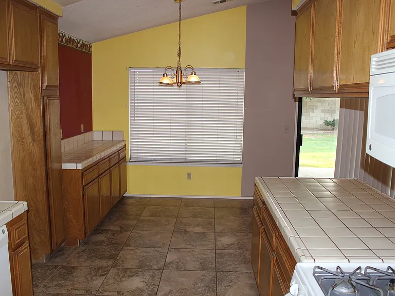 6305 Quaking Aspen St — Photo 9