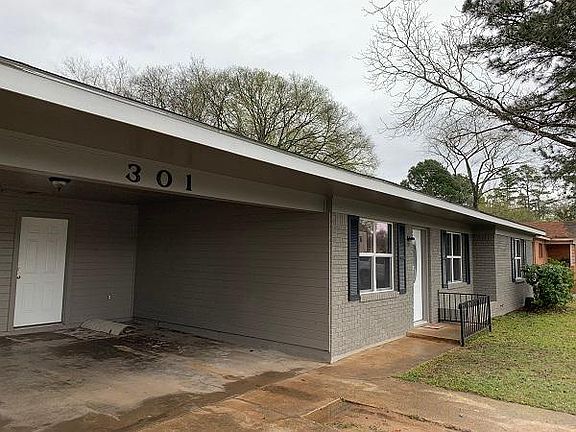 2nd image of 301 W Carolanne Blvd