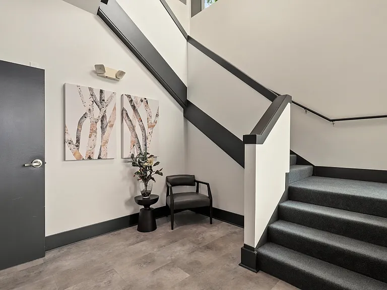 655 Crockett St #B201 — Photo 25